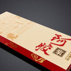 白酒瓶包裝設計需要講究才能獲得消費者的喜愛(ài)